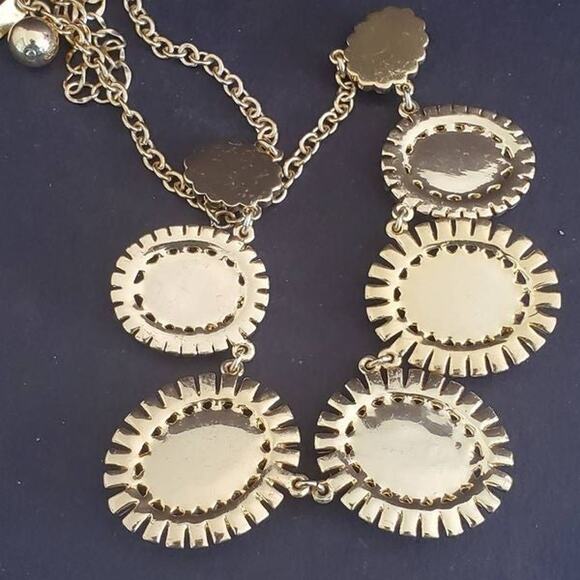 Kate Spade Capri Garden Statement Necklace Green Stones and Crystals Gold Plated - Picture 6 of 7